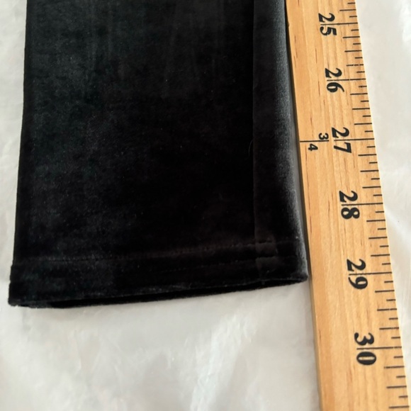 NWOT SPANX VELVET LEGGINGS Black SZ S /P. - Picture 9 of 10